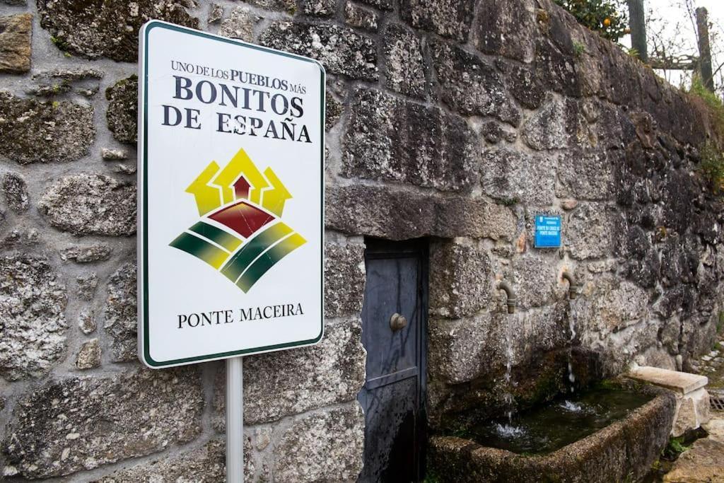 A Casa Da Moreira - Casa Rural En Ponte Maceira آكورونيا المظهر الخارجي الصورة